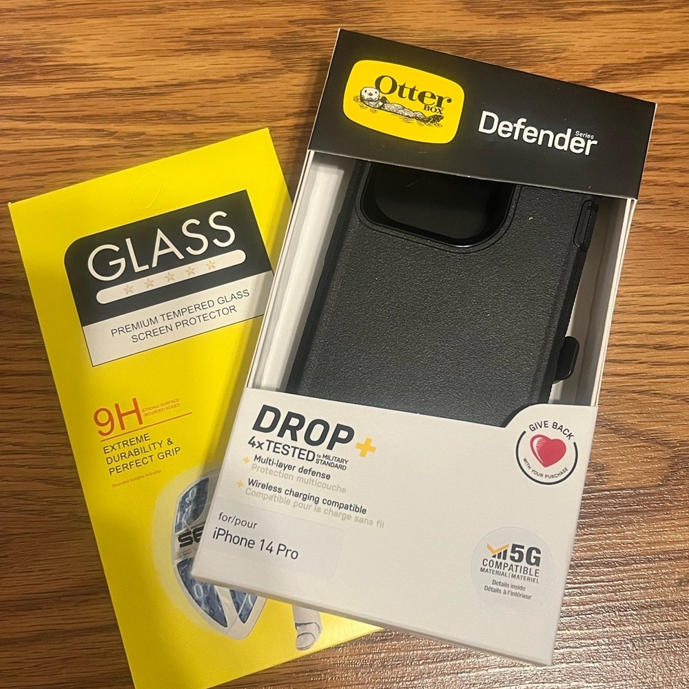 Defender Series Shockproof Phone Case and Holster iPhone 14 Pro-SCREEN PROTECTOR